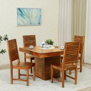 Yaroslave Sheesham Wood 4 Seater Dining Set in Scratch Resistant Rustic Teak Finish